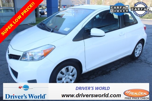 pre owned toyota yaris hatchback #3